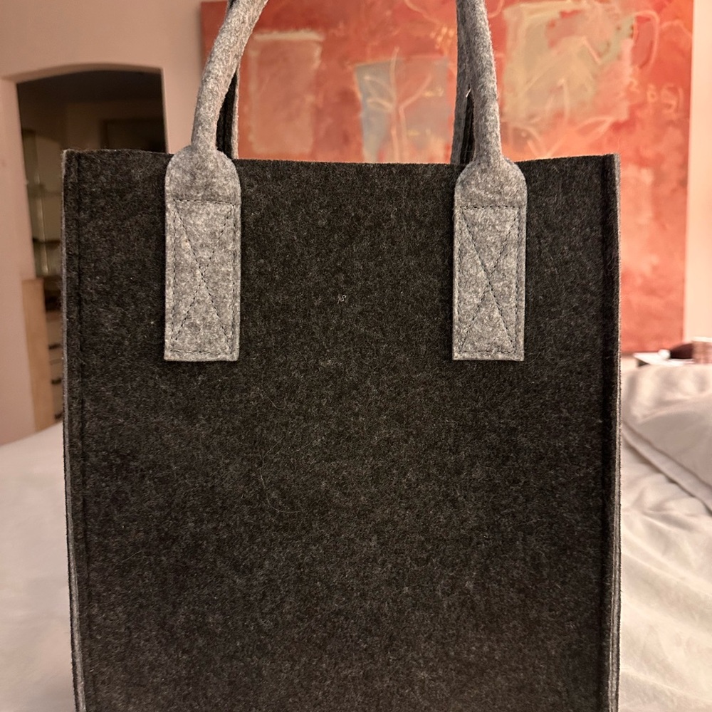 NOR Charcoal Felt Tote